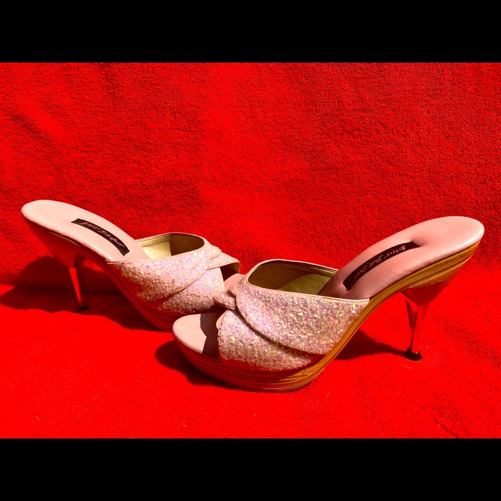 Betsey Johnson candies style heel